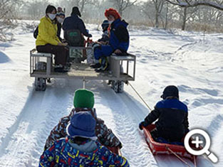 スノーモービル・雪遊び
